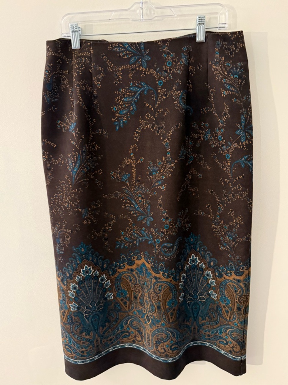 Briggs Petite 16P Brown Paisley Midi Skirt Back Zip Modest